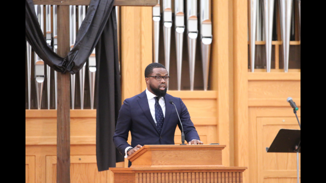 Voices of well known preachers-Charlie Dates